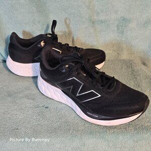 New Balance Fresh Foam 680 v8 running shoes. Size 11 Mens